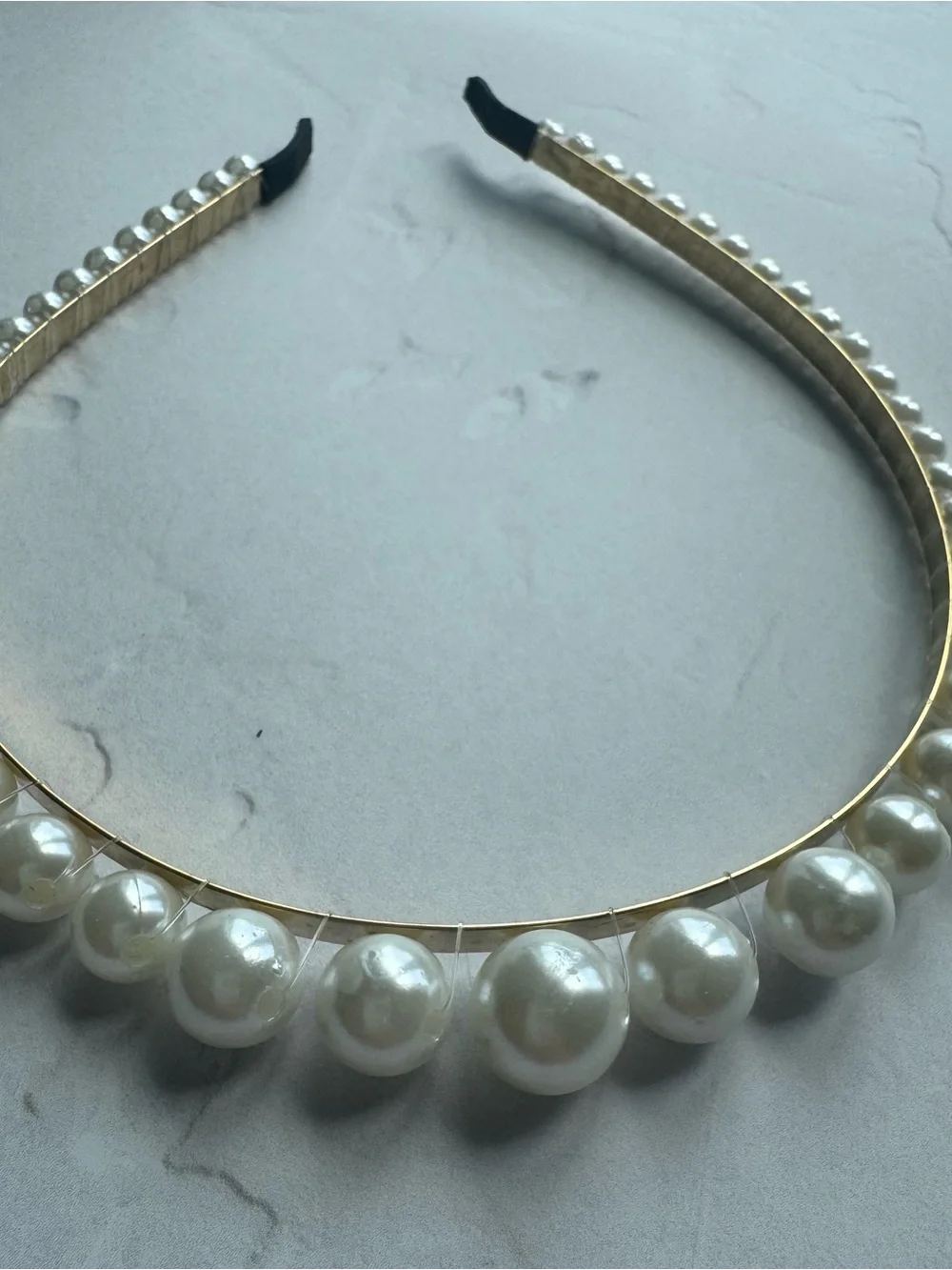 Aratta Gold  Pearl Embellished Headband - Elegant Women’s Hair Accessory